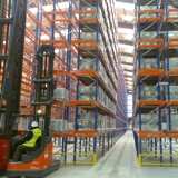 forklift.JPG